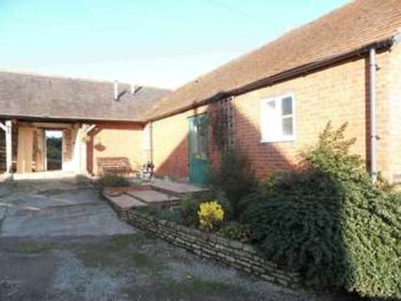 2&nbsp;Bedroom&nbsp;Detached